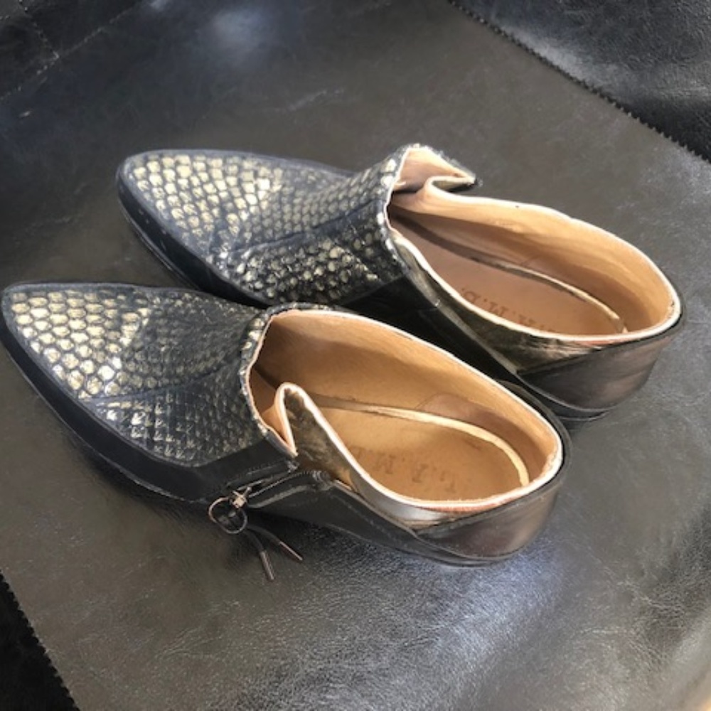 LAMB Ankle Boots Size 6 Barely work